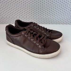 Perry Ellis Portfolio America Ventura Men’s Brown Sneaker
Tie Up Size 91/2-10